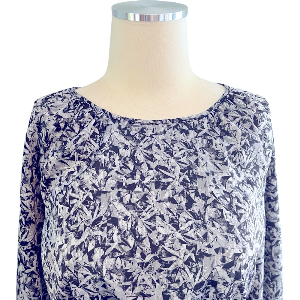 H by HALSTON Long Sleeve Smocked Detail Dress Sz S - Picture 3 of 10